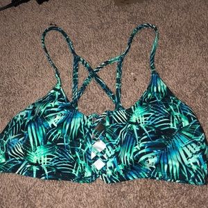 Victoria’s Secret NWOT bathing suit top